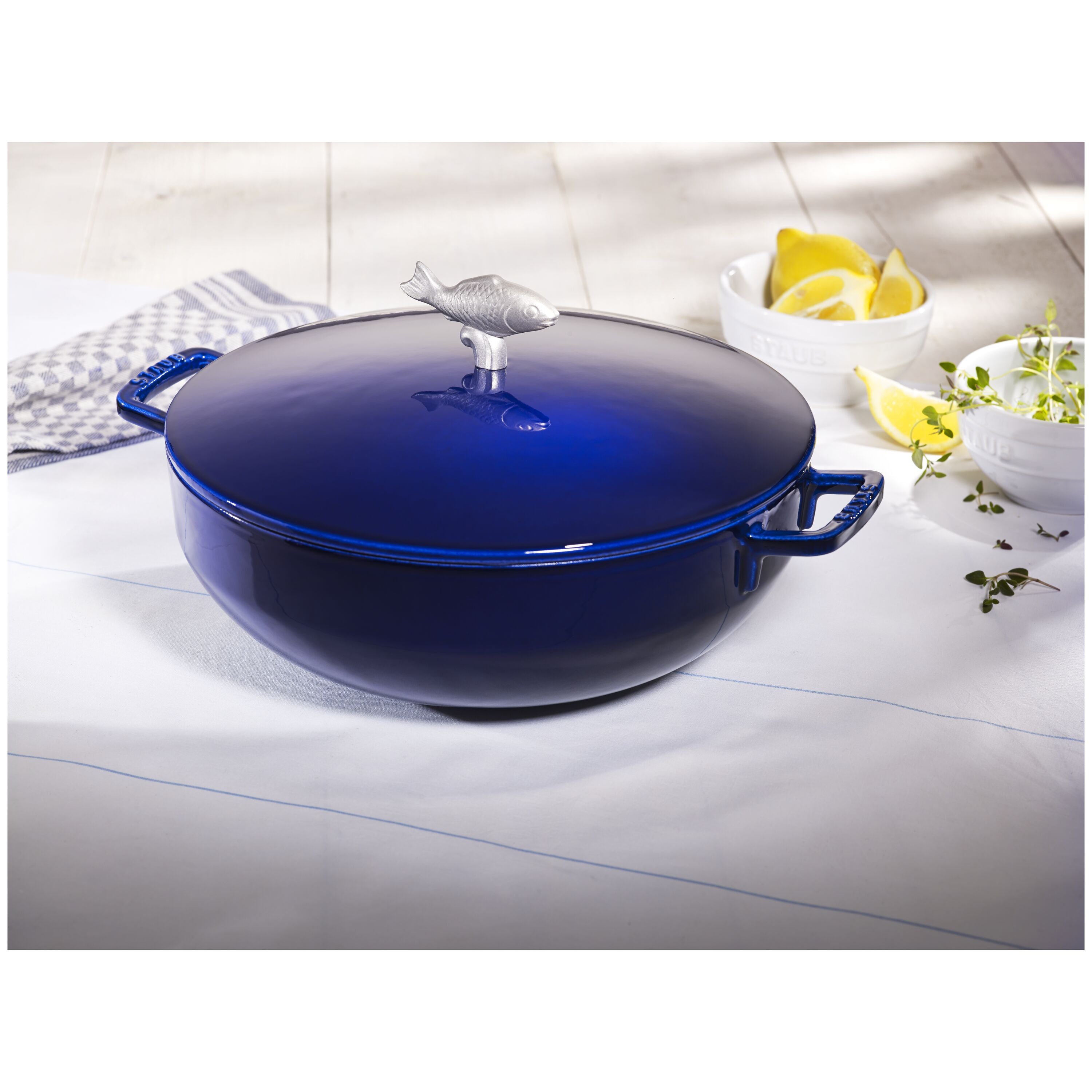 Staub Bouillabaisse Pot | round | cast iron