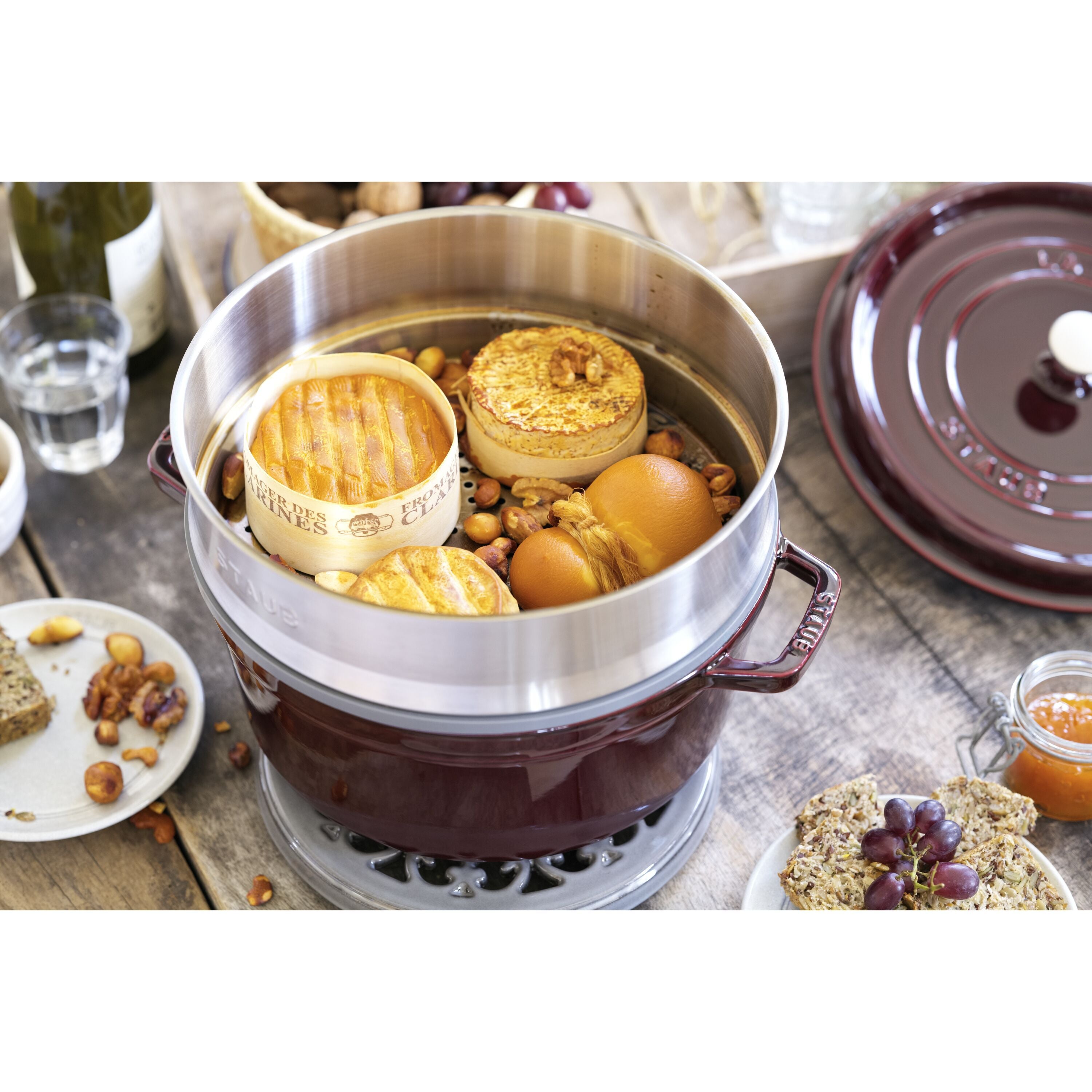 Staub Cocotte with steamer | round | cast iron