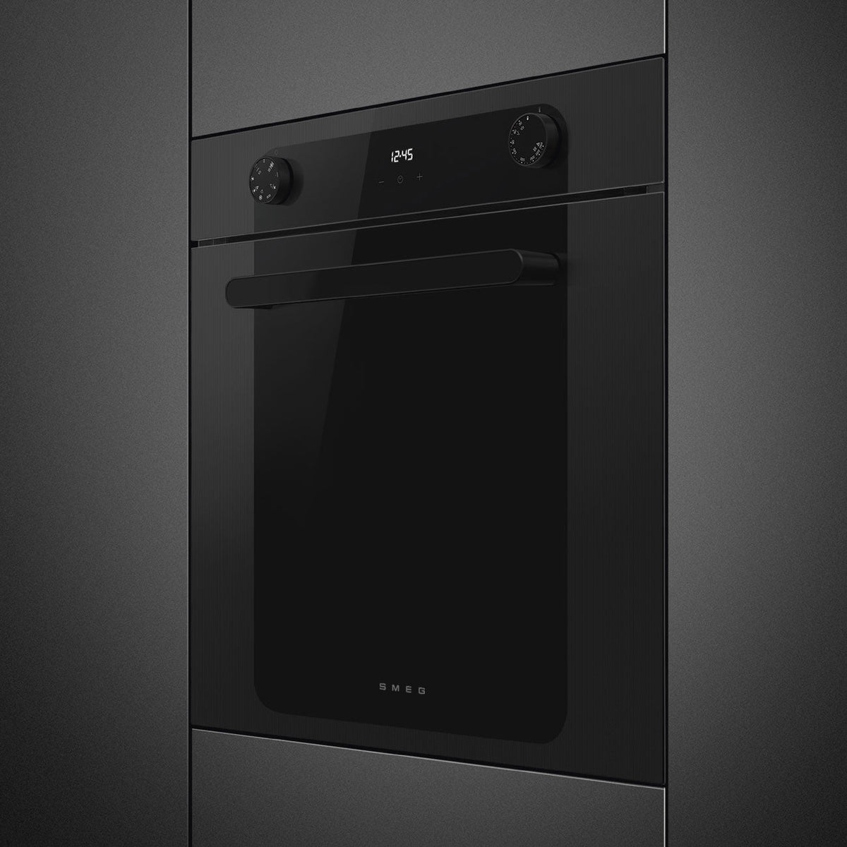 Smeg SF6200TB